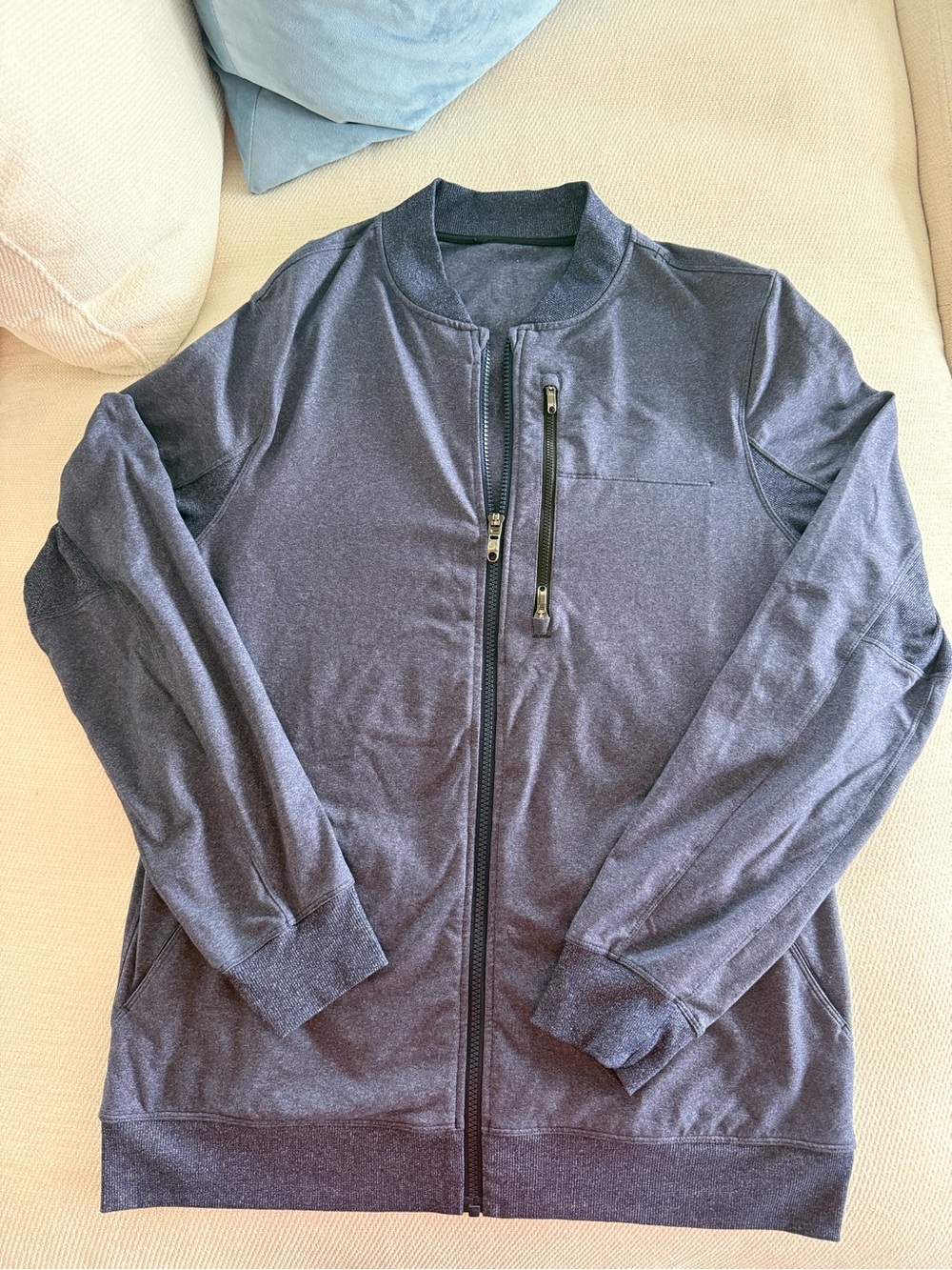 Lululemon Men’s Bomber Style Jacket in Navy